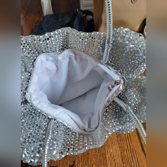 Handmade Hello Kitty handbag - Picture 3 of 6